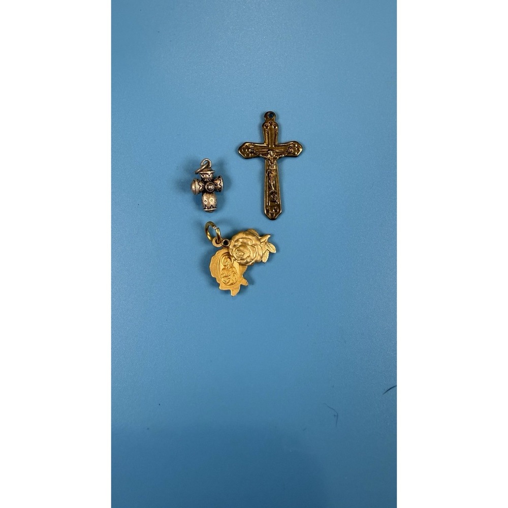 Vintage Religious Pendant Lot Cross‎ Virgin Mary Rose Christian Charms Medals